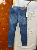 Deep Blue Wash Embossed Shield Jeans E260909
