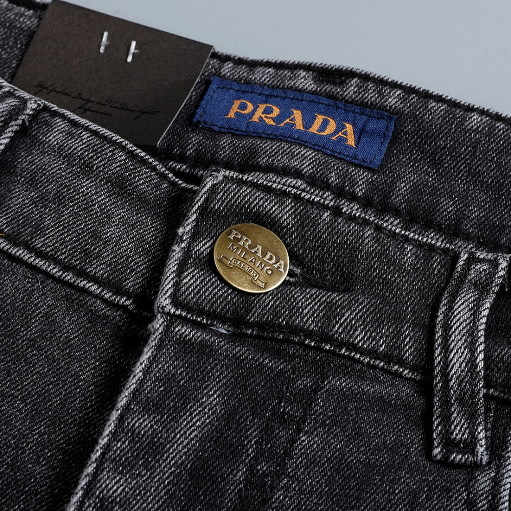 Men's Metal Triangle Logo Straight Fit Denim Jeans NE210204